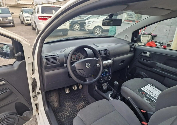 Volkswagen Fox cena 10490 przebieg: 140000, rok produkcji 2010 z Modliborzyce małe 211